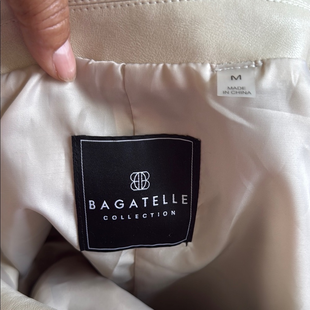 NWT Bagatelle Collection Beige Sleeveless Trench Coat - Picture 13 of 13